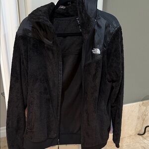 The North Face Black Fleece Zip-Up